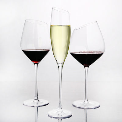 Γυαλί κρασιού βιομηχανιών 450ml ραπίσματος, μοναδικά διαμορφωμένα γυαλιά CHAMPAGNE κρυστάλλου προμηθευτής