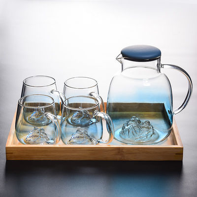 Το ποτό 1800ml χυμού δίνει την ανθισμένη στάμνα νερού γυαλιού προμηθευτής